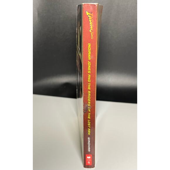 Indiana Jones and The Raiders of the Lost Ark Book - Picture 3 of 4